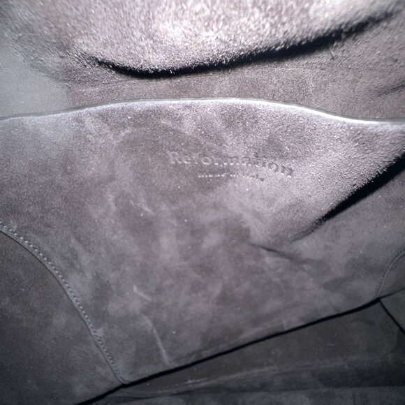 Reformation Dahlia Tote Bag - Picture 5 of 5